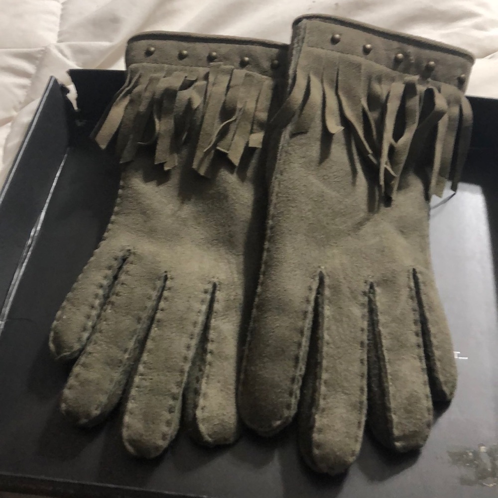 Winter Gloves - image 2